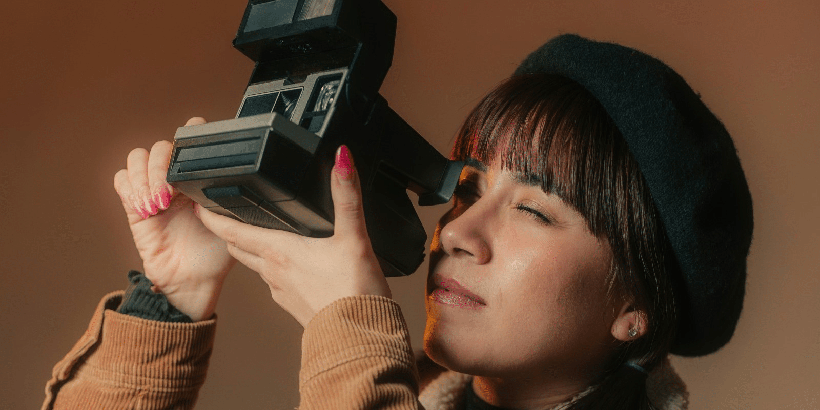 Exploring the Resurgence of Polaroid Photography