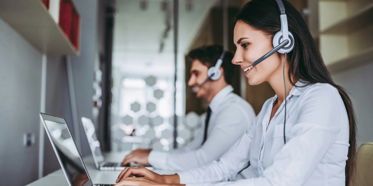 Chatbots in Customer Support Effectiveness Examined