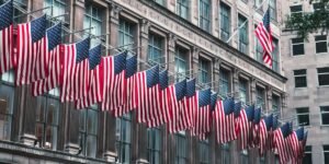 U.S. Equities Outlook: How to Position for Sector Rotation Before Policy Shifts