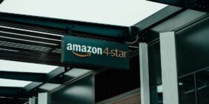 Tech Titans Near the $300 Billion Club as AI Drives Historic Wealth Expansion