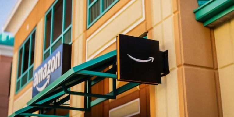 Amazon Posts Record $200.6B Quarter as AWS Hits 18-Quarter High