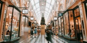 Holiday Retail